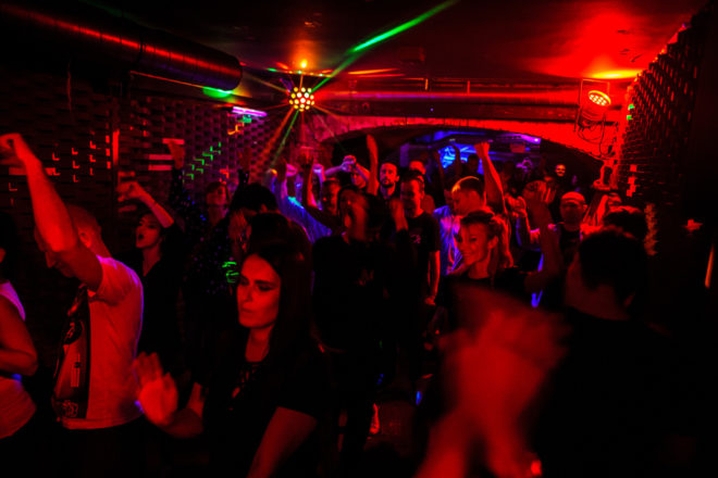 Dobar post-novogodišnji tulum čeka vas u Klubu na dva floora