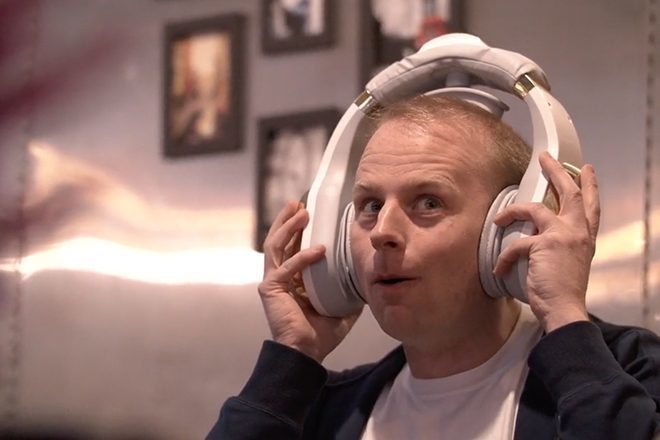 Slušalice koje vam masiraju uši plastičnim čavlićima