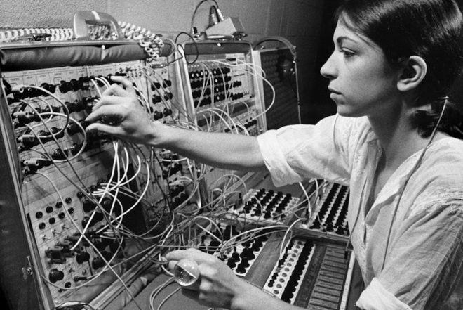 Nova knjiga bilježi čitavu povijest i evoluciju elektroničke glazbe