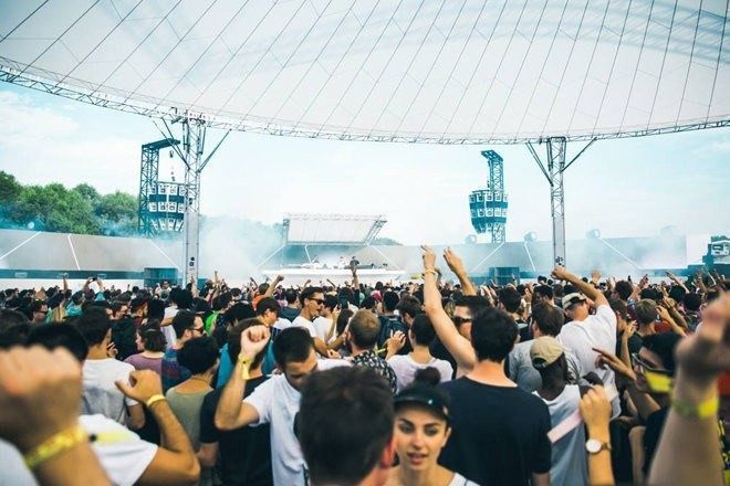 Playlist: 50 deep house traka koje će vam ugrijati dušu