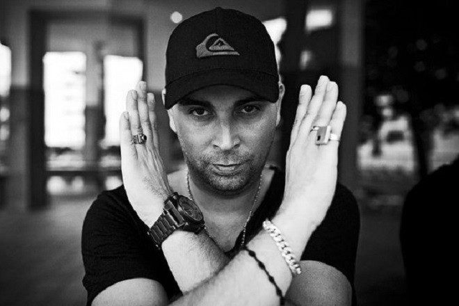 Roots sa Sashom Carassijem zatvara splitski Kameleon
