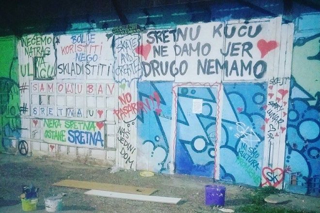Zagrebački skejteri ostali bez prostora Sretna kuća, jedinog natkrivenog koji imaju